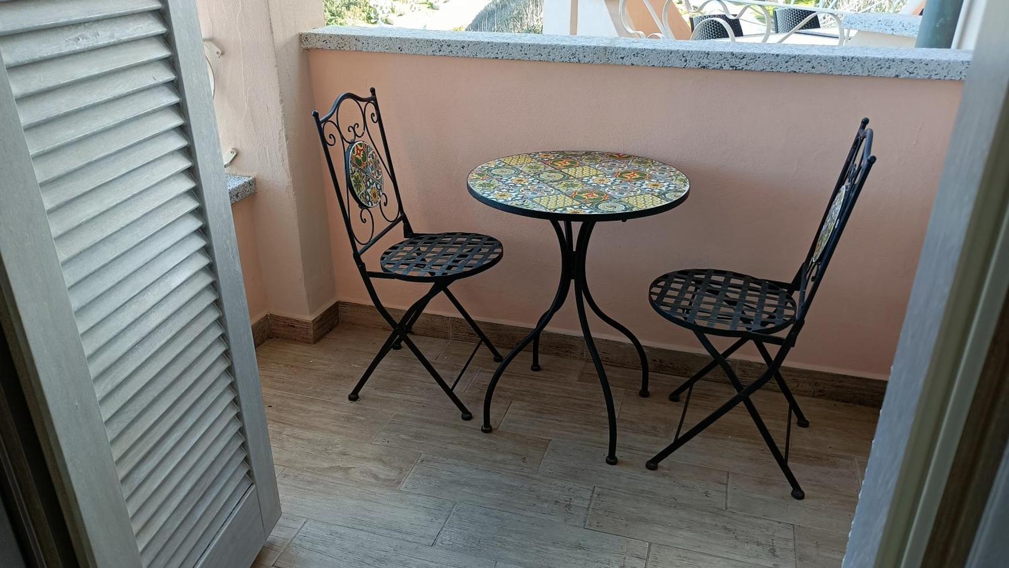 Appartamento Vista Mare Punta Tegge La Maddalena  Esterno foto