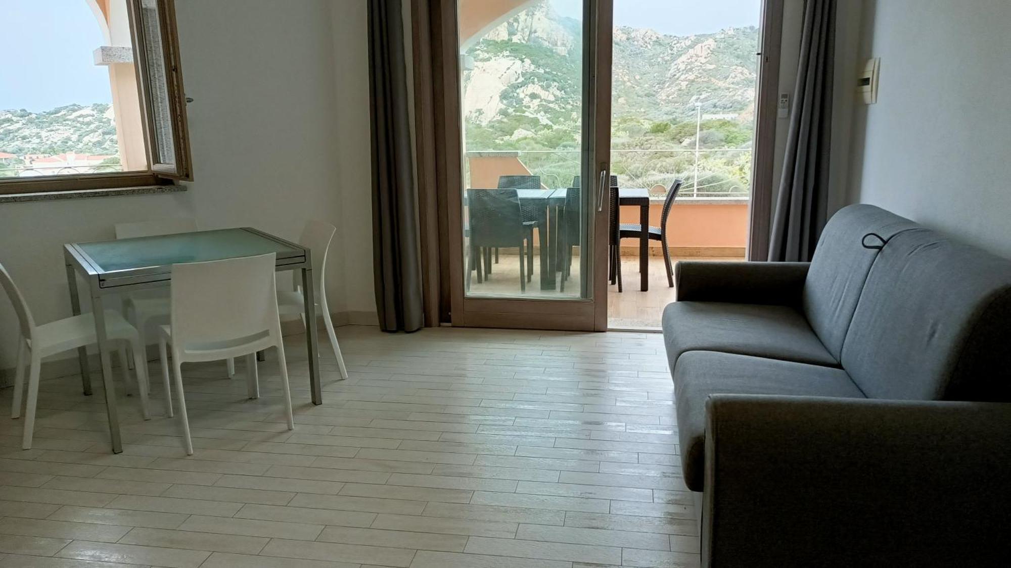Appartamento Vista Mare Punta Tegge La Maddalena  Esterno foto